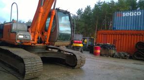 Продам экскаватор Hitachi ZX200 в отл. рабочем состоянии, длинное оборудование 16 м