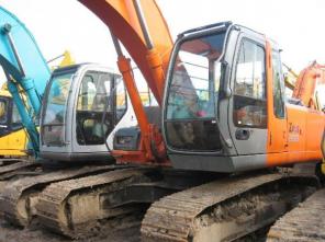 Hitachi JCB Komatsu Hyundai запчасти экскаваторов бульдозеров