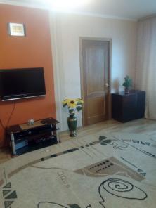 Срочно продается квартира в связи с переездом.