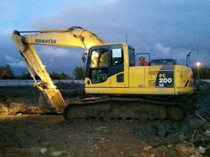 KOMATSU PC200LC-8, Экскаватор гусеничный KOMATSU PC200LC-8, Гусеничный экскаватор KOMATSU PC200LC-8, Экскаватор на гусеничном ходу KOMATSU PC200LC-8, б/у экскаватор KOMATSU PC200LC-8