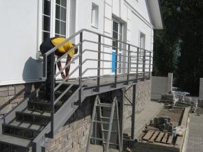 Пожарные эвакуационные лестницы в соответствии с требованиями