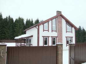 Продам дом 220 кв.м. 10 соток.