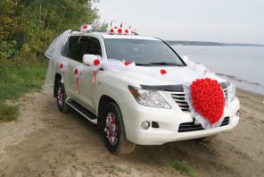 Прокат (Аренда) вип автомобиля Лексус Lexus LX-570 с водителем
