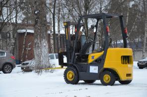 Дизельный корейский автопогрузчик DAEWOO 1,8 т. D18S-2