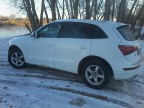 Продаю Ауди Q5 2008 г