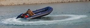 Надувные лодки, моторы, водометные насадки.