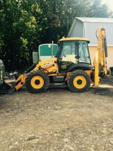 Сдаётся в аренду экскаватор-погрузчик JCB 3CX