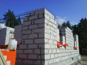 Кладка кирпича, газобетона, облицовки.