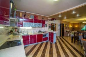 Продается шикарный дом по адресу: ул. Иркутская д.30 в г.Артеме
