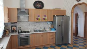 Продаю дом 10 соток 422 кв.м