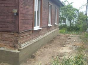 Замена венцов, ремонт фундамента, подъем и перенос домов
