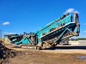 Powerscreen Chieftain 2100X б/у мобильный грохот 2018 года