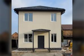 Уютный дом на участке 7 соток в Троицке с перспективой развития