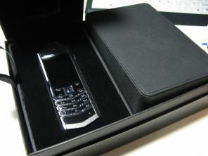 Стильные телефоны GUCCI, DIOR, VERTU, NOKIA, LOUIS VUITTON на Statusmobile.ru