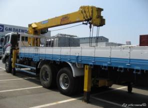 грузовик Daewoo Novus с крановой установкой Soosan 2008 г