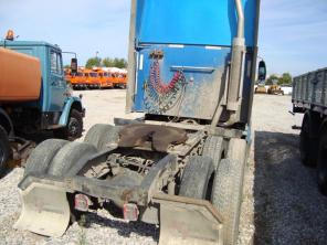 Продам седельный тягач International 9400
