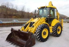 NEW HOLLAND LB115B Год — 2003