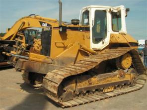 CATERPILLAR D6MLGP Ширина гусениц — 860мм.