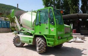 Мобильный бетоносмеситель Merlo DBM 3500 EV