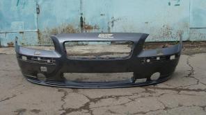 Продаю автозапчасти, бампера, капоты