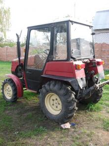 Продаю трактор Беларус 320