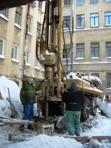 Продам буровую установку УРБ-2а2 на шасси ЗИЛ-131