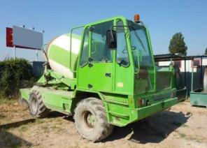 БЕТОНОСМЕСИТЕЛЬ Merlo DBM 3500 EV