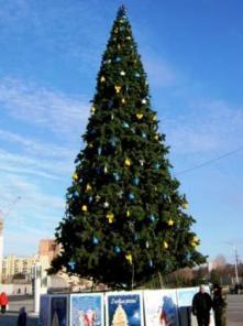 Искусственные уличные ёлки 2-6 метров