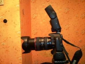 Продам объектив для фотоаппарата Canon EF24-105 f/4L IS USM