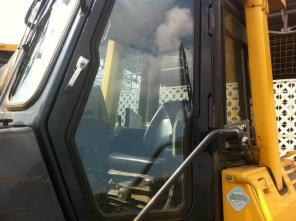 Бульдозер Komatsu D65Е-12