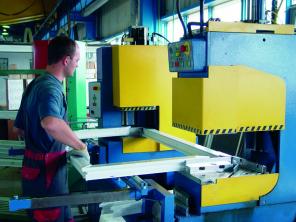 Продается 100% пакет акций ОАО «ЦентргазПластик»