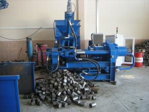 Брикетировочный пресс, брикетировщик, для стружки, опилок, окалины