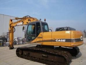 Продаю Case CX240LC- гусеничный экскаватор