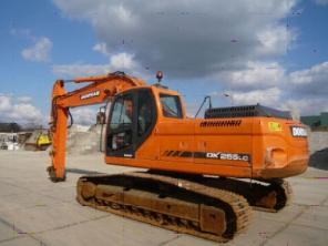 Продаю Doosan DX255LC- гусеничный экскаватор