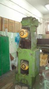 ������ ������ 3�833