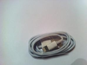 USB  iPhone 5, iPad 4, iPad mini, iPod