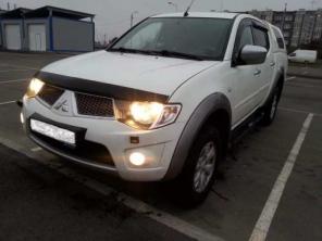 Mitsubishi L 200