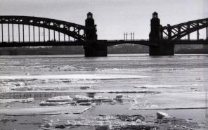 ���o����o-�����pc���,����c����,�p�����o� xp������ �py���.