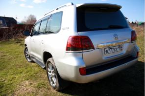 Toyota Land Cruiser, 2011