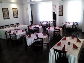 Ресторан, доставка блюд и обедов