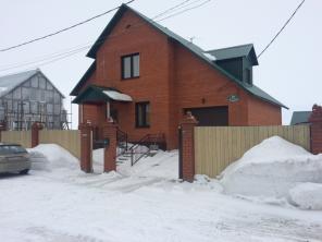 Продается Дом с хоз.постройками и земельным участком.